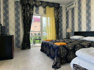 Гостиница Море Вардане Панорамный номер с большим Балконом-5