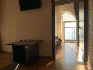 Гостиница Море Вардане Панорамный номер с большим Балконом-4